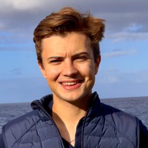 Jonas Knecht headshot