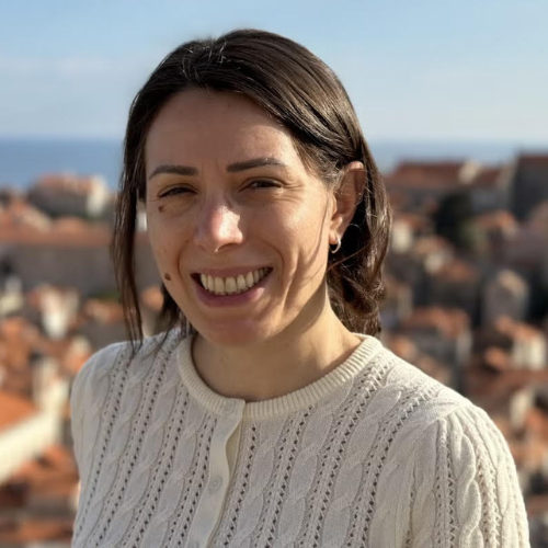 Cornelia Paulik headshot